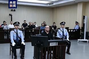 华子垃圾话“我还年轻你老了”+模仿经典尬笑？小卡：才不是